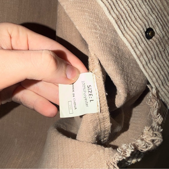 Two-Tone Corduroy Hooded Shackleton - Picture 4 of 4